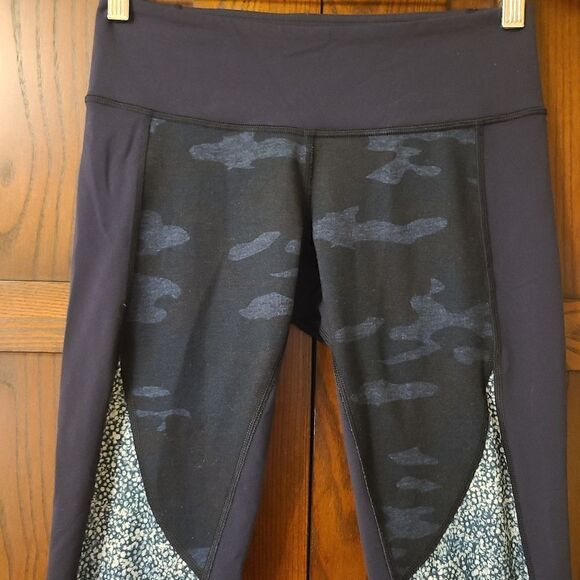 Lululemon Wunder Under Crop Blue Camo Pebble Inkwell Mixed Media Leggings - Picture 2 of 6